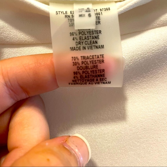 NWOT Elie Tahari Shorts - Picture 2 of 6